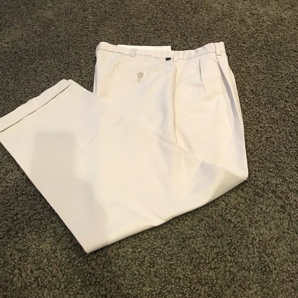 Men’s Pants Dockers Khakis Size 34/29 Relaxed Fit